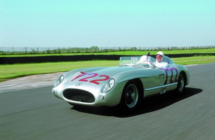  Mercedes-Benz 300 SLR 1955 года  (фото 32 из 69)